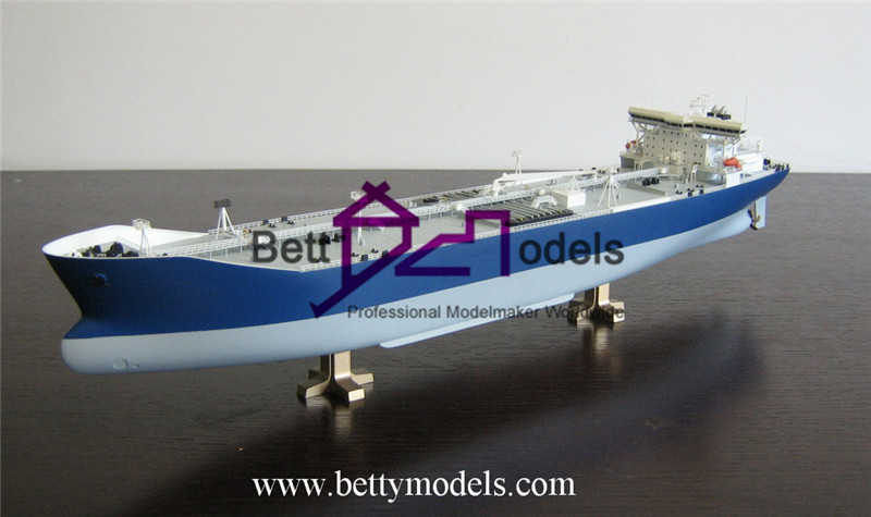 Modellini in scala di navi mercantili norvegesi