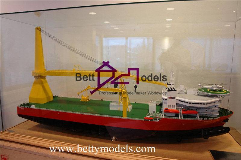 Modelli in scala di navi da lavoro coreane